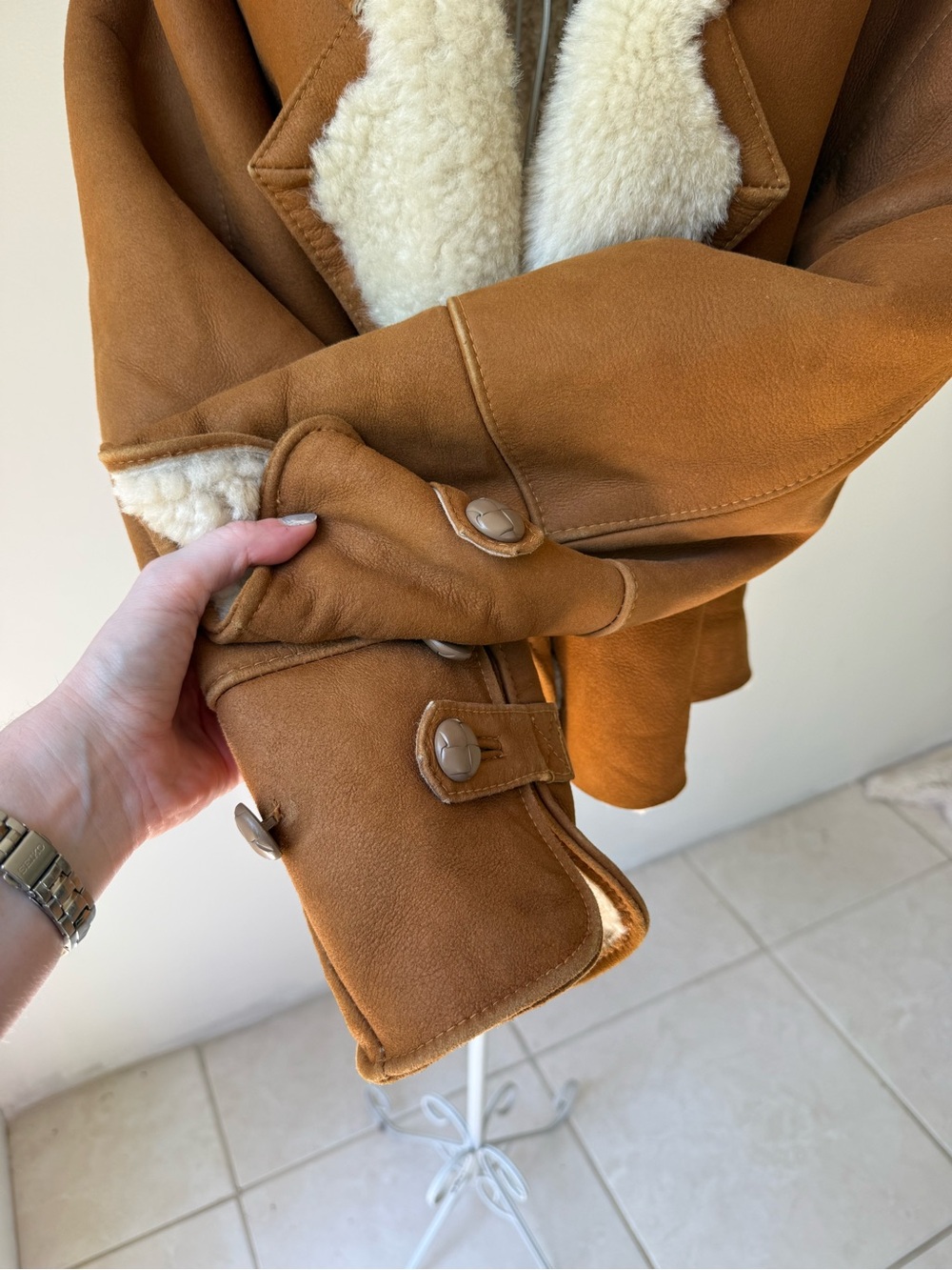 Vintage Shearling Sheepskin Aviator Jacket Tan Leather Coat Size S Oversized - Picture 2 of 8